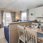 Casa de Férias Plot 42 *